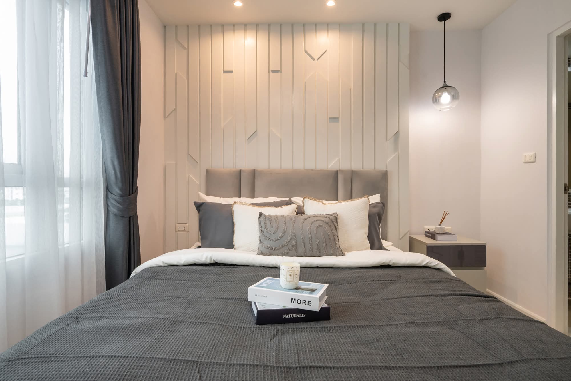 1 Bedroom 35th Floor Luxury City View near BTS Asoke photo 2