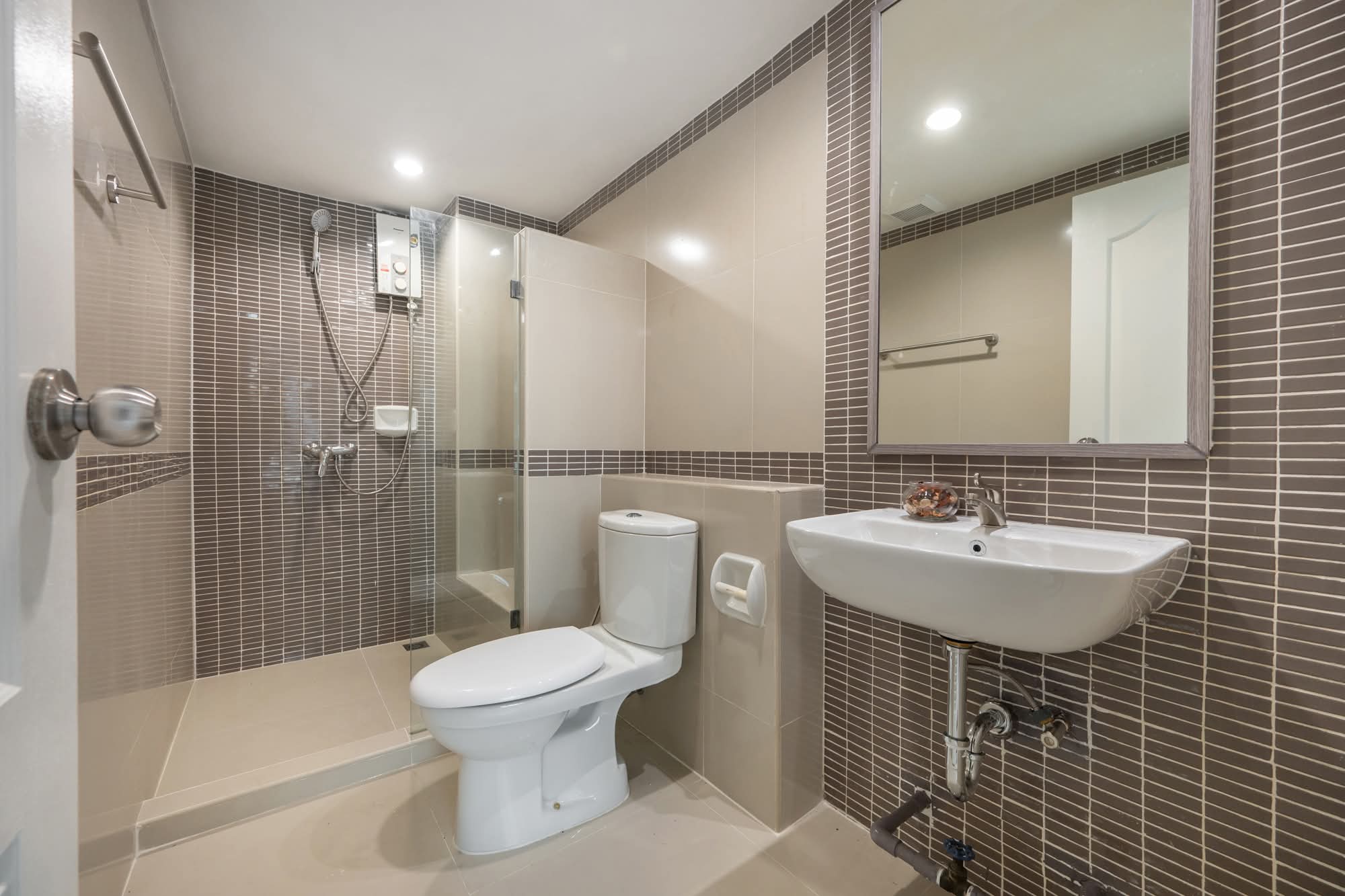 1 Bedroom 35th Floor Luxury City View near BTS Asoke photo 17