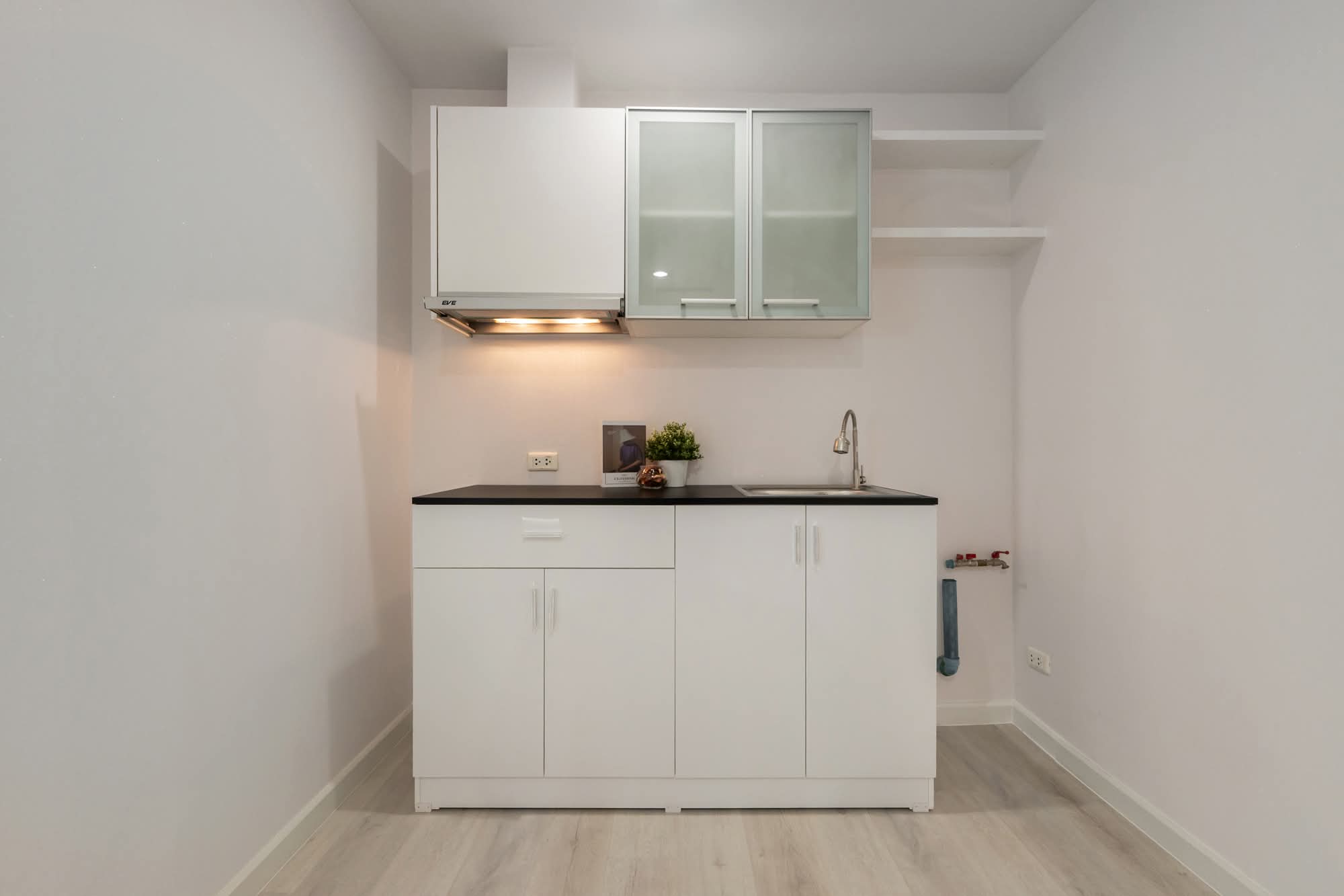 New room, lowest price photo 14