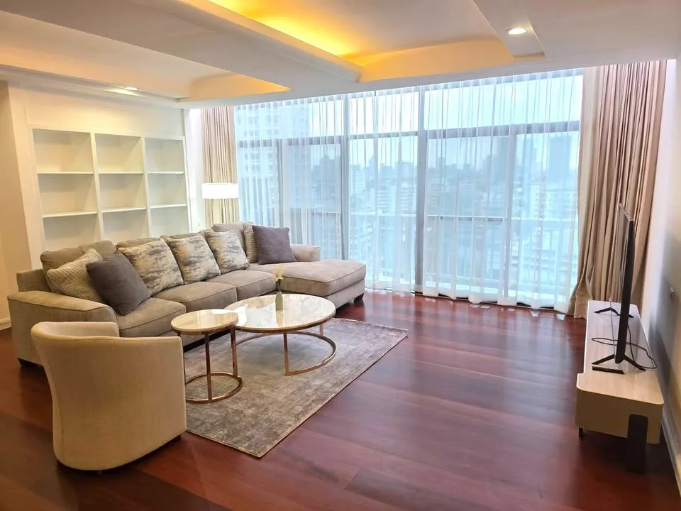 The Waterford Thonglor 11 Penthouse FL.12 Penthouse Top Floor 400  SQM 